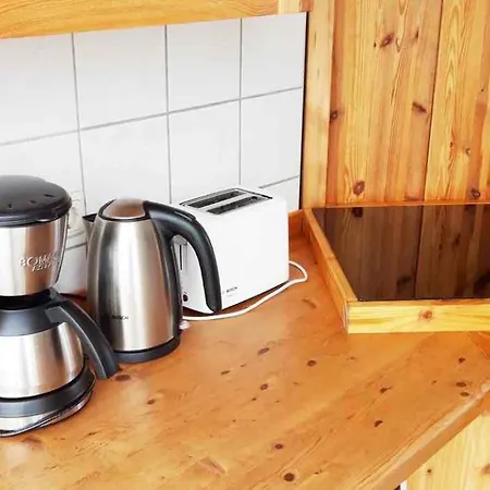 Appartement Stralsund, Grosser Balkon, Laendlich Ruhig, 5 Minuten Zur Stadt *